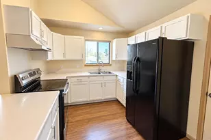 1900 Connecticut Dr, Fort Collins, CO 80525 - Photo 5