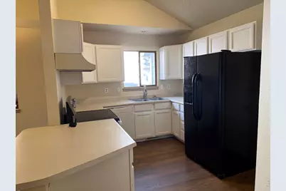 1900 Connecticut Dr, Fort Collins, CO 80525 - Photo 5