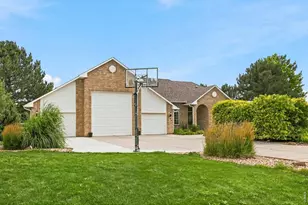 104 Grand View Cir, Mead, CO 80542 - Photo 5