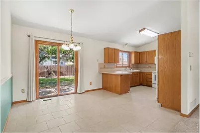 627 E 42nd St, Loveland, CO 80538 - Photo 7