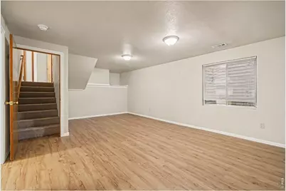 627 E 42nd St, Loveland, CO 80538 - Photo 13