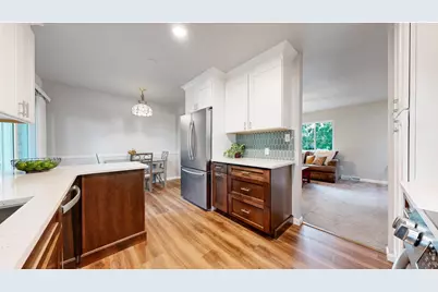 2212 Woodford Ct, Fort Collins, CO 80521 - Photo 7