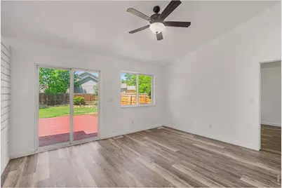 943 Eagle Dr, Loveland, CO 80537 - Photo 5