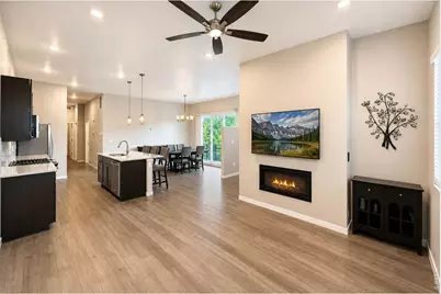 12611 Lake View St, Firestone, CO 80504 - Photo 9
