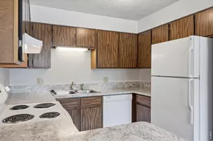 2264 S Colorado Ave, Loveland, CO 80537 - Photo 9
