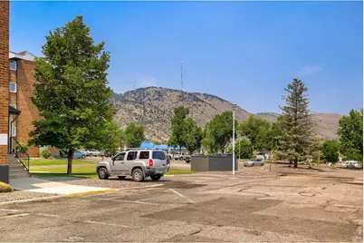 1150 Golden Cir #403, Golden, CO 80401 - Photo 7