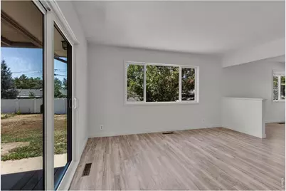 2413 W Elizabeth St, Fort Collins, CO 80521 - Photo 9