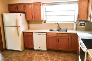 2627 Elmhurst Cir, Longmont, CO 80503 - Photo 7