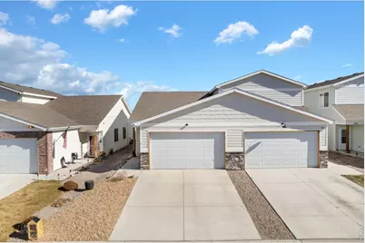 1105 Coyote Ln, Wiggins, CO 80654 - Photo 3
