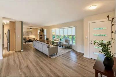 300 Crestridge Ln, Longmont, CO 80501 - Photo 7