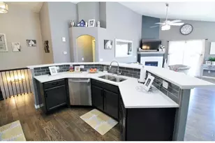 7404 Ladbroke Dr, Windsor, CO 80550 - Photo 13