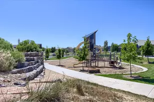 2409 Forecastle Dr, Fort Collins, CO 80524 - Photo 37