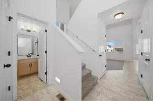 1812 Twilight Glow Dr, Windsor, CO 80550 - Photo 3