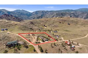 572 Horse Mountain Dr, Livermore, CO 80536 - Photo 3