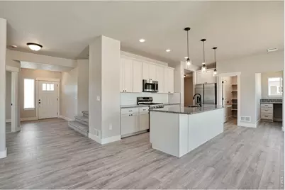 9050 Harlequin Cir, Frederick, CO 80504 - Photo 5