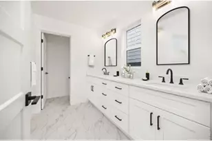 141 Washington St, Erie, CO 80516 - Photo 9