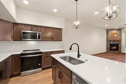 1726 Continental Peaks Cir, Estes Park, CO 80517 - Photo 7