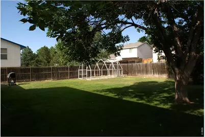 260 Cherry Ave, Dacono, CO 80514 - Photo 11