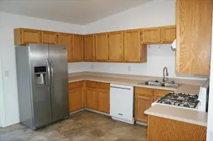 260 Cherry Ave, Dacono, CO 80514 - Photo 3