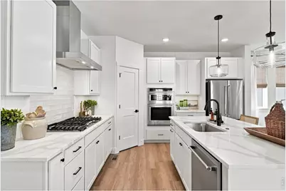 239 Washington St, Erie, CO 80516 - Photo 9