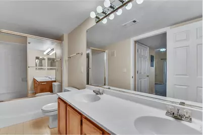 1070 Opal St #204, Broomfield, CO 80020 - Photo 27