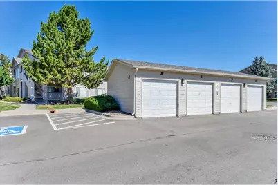 1070 Opal St #204, Broomfield, CO 80020 - Photo 29