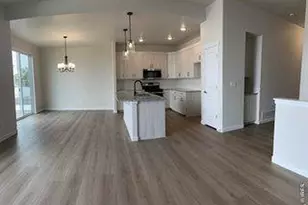 1051 Crown Sparrow St, Johnstown, CO 80534 - Photo 13