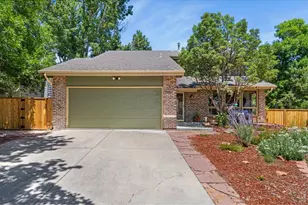 712 Dennison Ave, Fort Collins, CO 80526 - Photo 1