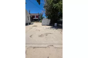 213 E 9th Ave, Fort Morgan, CO 80701 - Photo 11