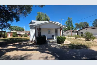 213 E 9th Ave, Fort Morgan, CO 80701 - Photo 1