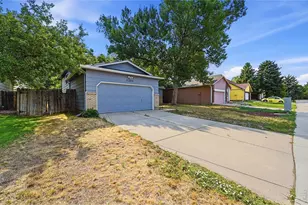 3206 Lymen St, Fort Collins, CO 80526 - Photo 3