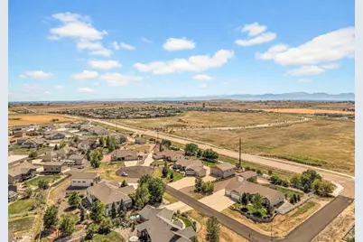 3785 Jay Hawk Ct, Dacono, CO 80514 - Photo 39