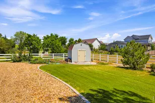 2038 Burbank St, Berthoud, CO 80513 - Photo 11
