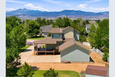2038 Burbank St, Berthoud, CO 80513 - Photo 3