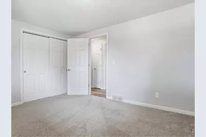 2607 Wildwood Dr, Estes Park, CO 80517 - Photo 11
