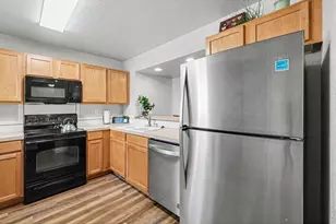 1015 Andrews Peak Dr, Fort Collins, CO 80521 - Photo 5