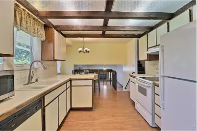2724 19th St, Greeley, CO 80634 - Photo 15