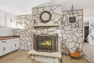 1922 26th Ave, Greeley, CO 80634 - Photo 11