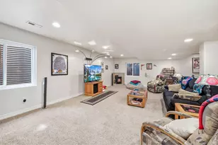 2615 Chase Dr, Fort Collins, CO 80525 - Photo 37
