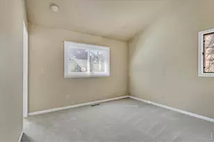 968 Richmond Dr, Fort Collins, CO 80526 - Photo 13