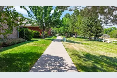 228 Shupe Cir, Loveland, CO 80537 - Photo 35