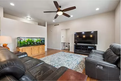 1037 E 25th St, Greeley, CO 80631 - Photo 7