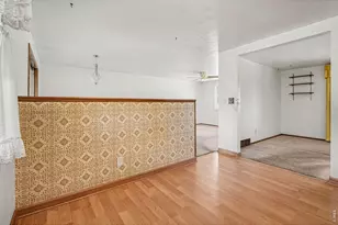 7927 Elmwood Ln, Denver, CO 80221 - Photo 9