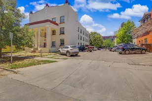 1629 N Clarkson St, Denver, CO 80218 - Photo 3