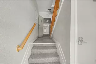1629 N Clarkson St, Denver, CO 80218 - Photo 5