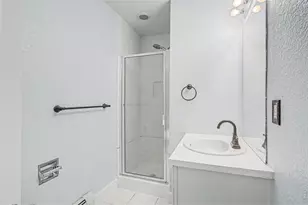1629 N Clarkson St, Denver, CO 80218 - Photo 23