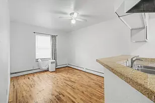 1629 N Clarkson St, Denver, CO 80218 - Photo 5