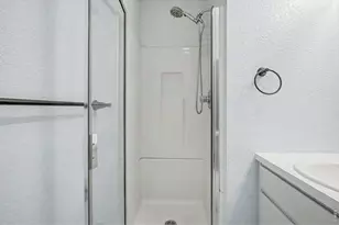 1629 N Clarkson St, Denver, CO 80218 - Photo 25