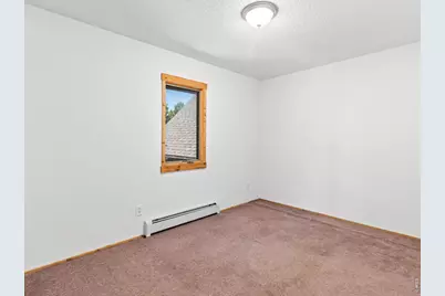 2431 Carriage Dr, Estes Park, CO 80517 - Photo 31