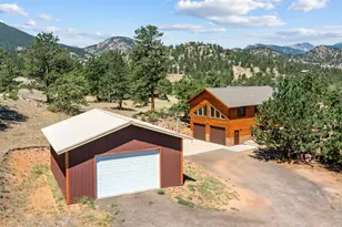 2431 Carriage Dr, Estes Park, CO 80517 - Photo 3